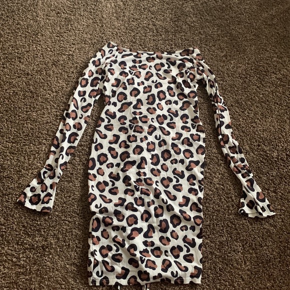 XL, Leopard Dress - Picture 2 of 3